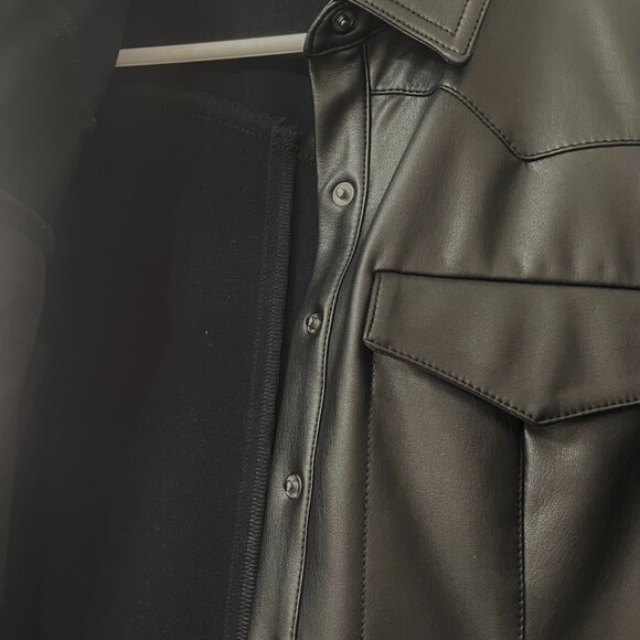 GUESS Faux Leather Button Up Jacket - Size Small - Picture 5 of 9